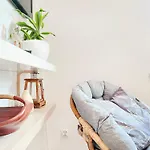 Modern With Air Conditioning, Vistula Boulevards, Cracow Heart Apartment