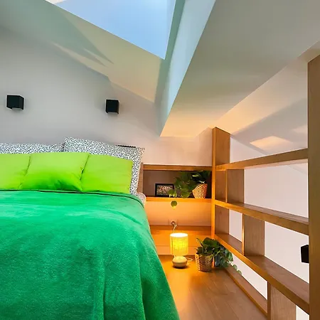 Modern With Air Conditioning, Vistula Boulevards, Cracow Heart דירה