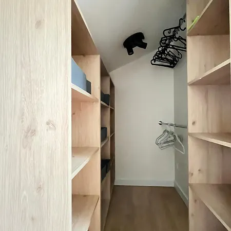 Modern With Air Conditioning, Vistula Boulevards, Cracow Heart *